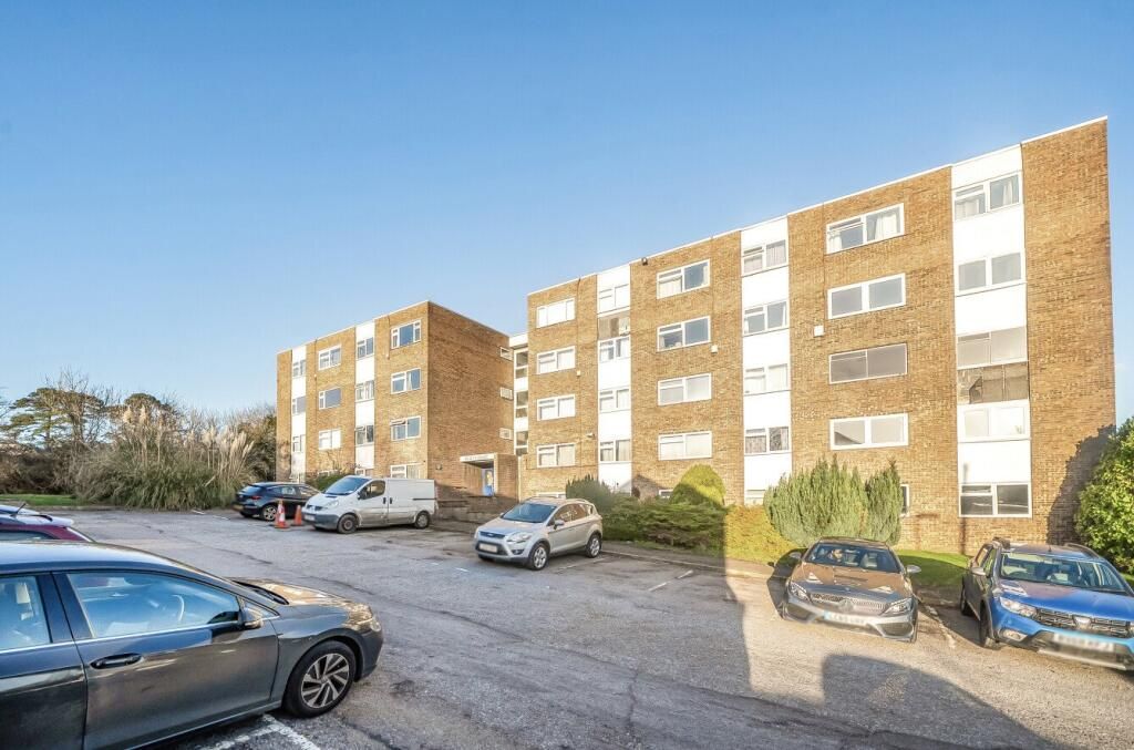 Property photo 1 of 7