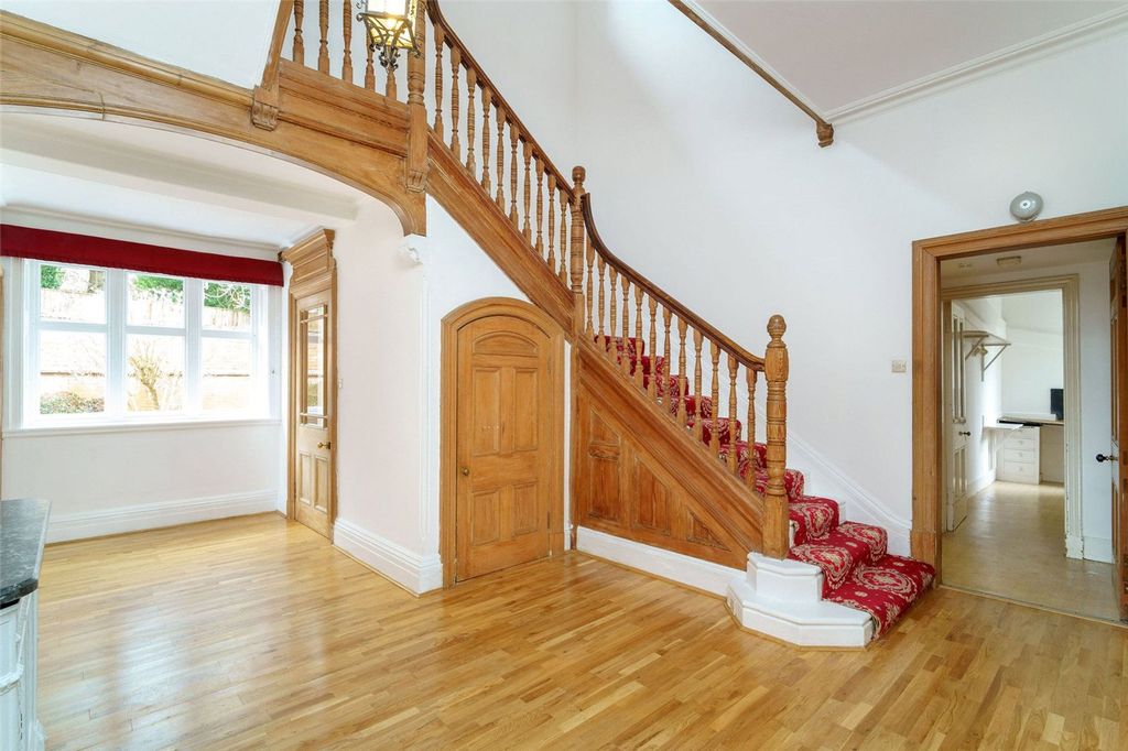Property photo 2 of 54 Reception Hallway