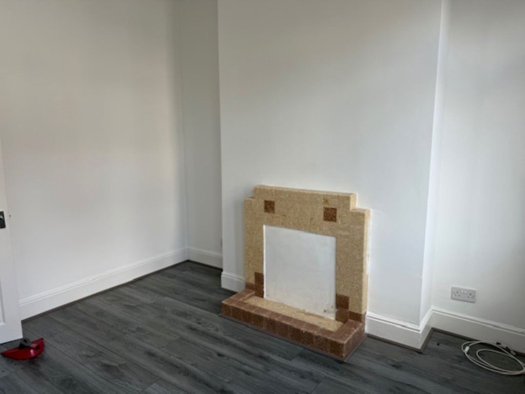 Property photo 2 of 3