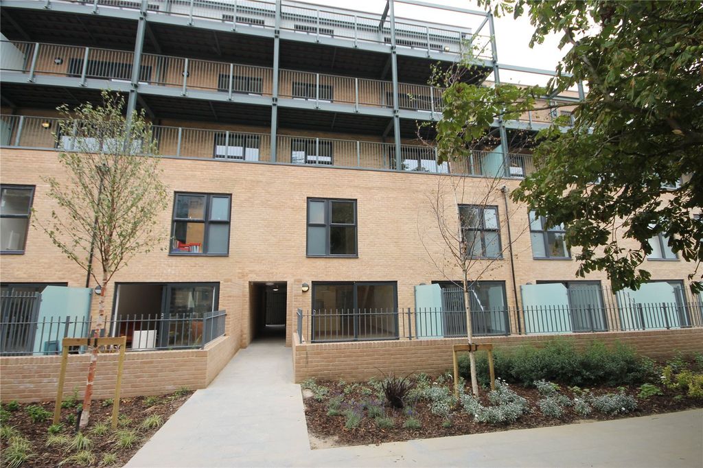 Property photo 1 of 7 Exterior