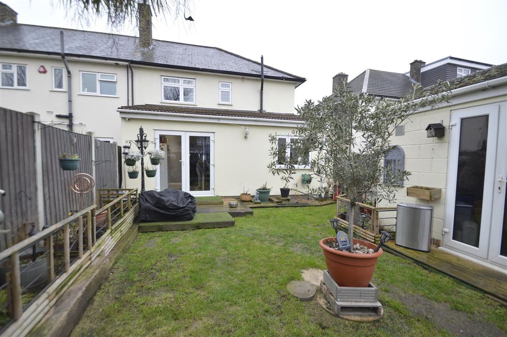 Additional image 21 of 3 bed end terrace house for saleChadway, Dagenham RM8