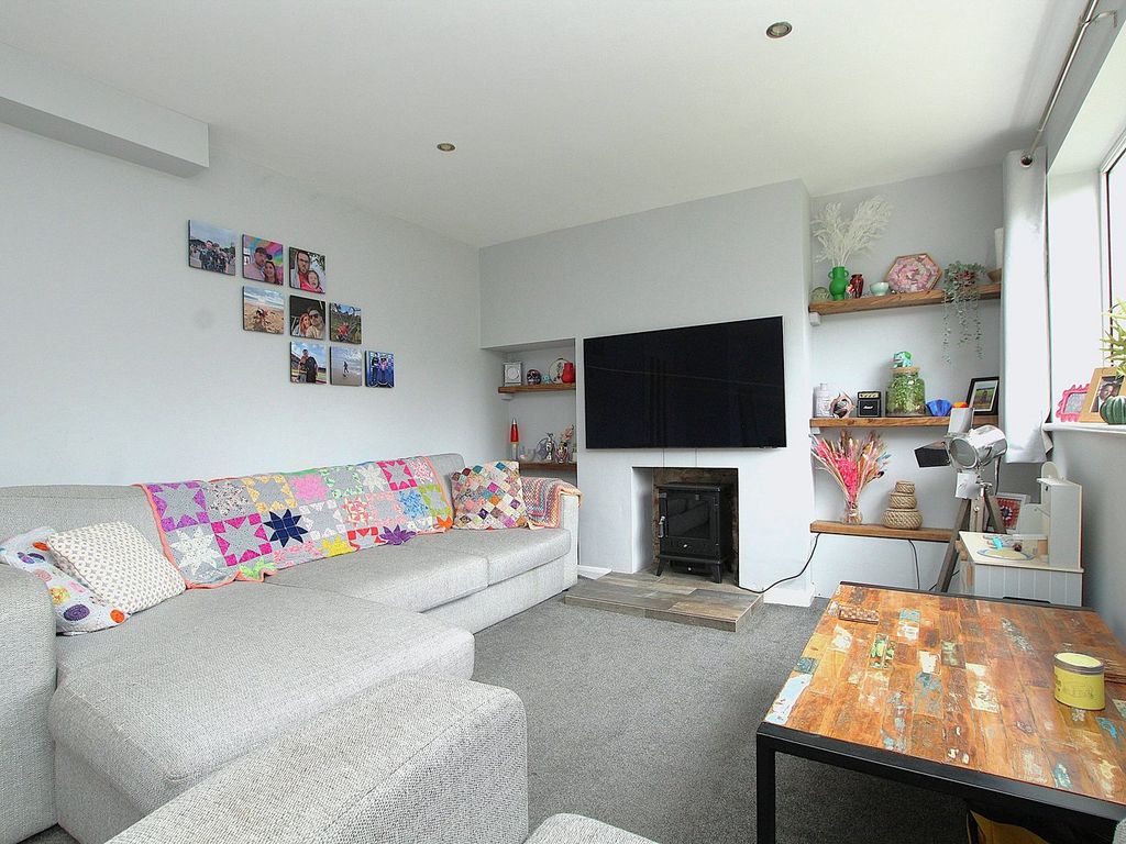 Property photo 3 of 29