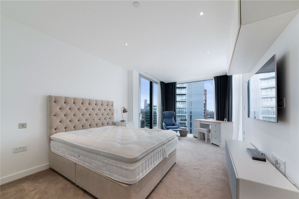 Property photo 3 of 14 Picture No. 05