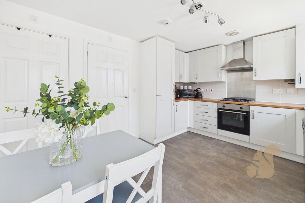 Property photo 3 of 15 Kitchen/Diner