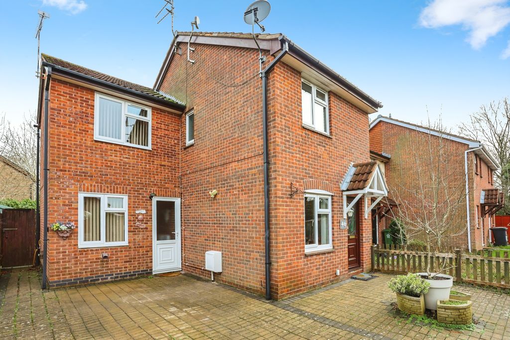 Property photo 2 of 17 Photography