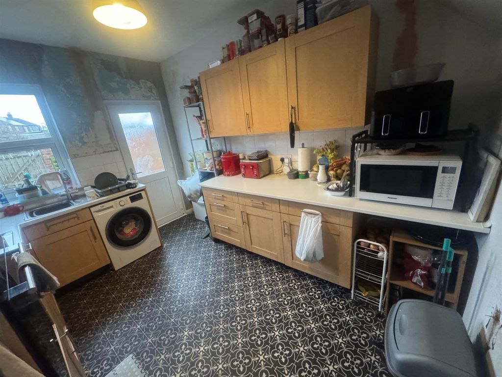 Property photo 1 of 19 Kictchen.Jpg