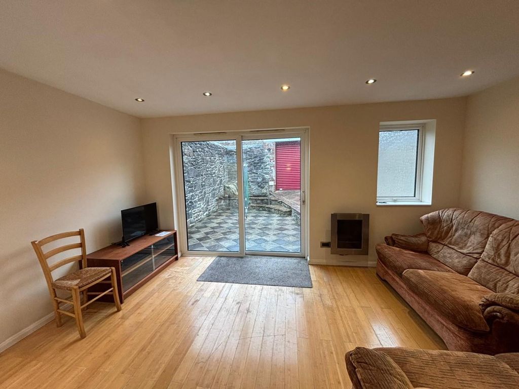 Property photo 1 of 14 1d59Cbf5-A911-4E79-Bfd7-5145E8988057.Jpg