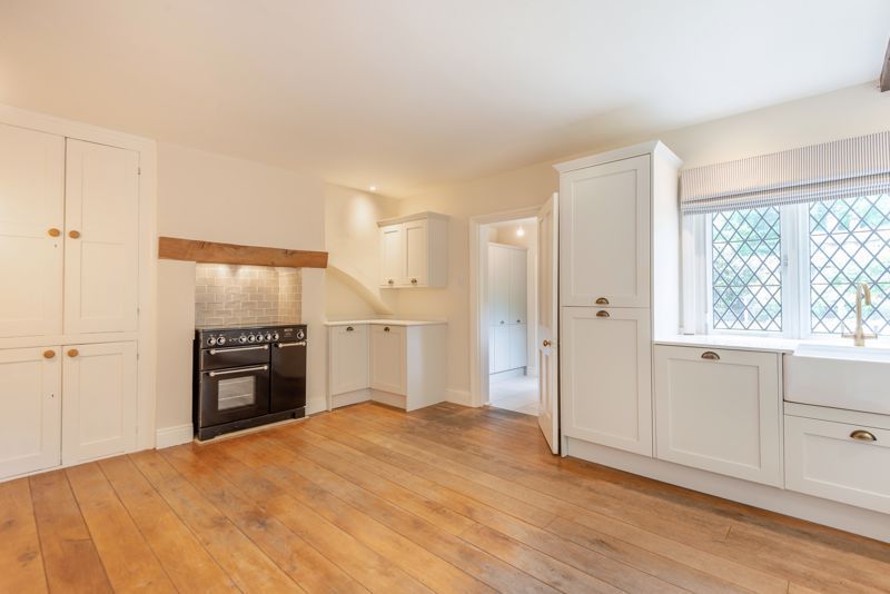 Property photo 2 of 66 Photo 61