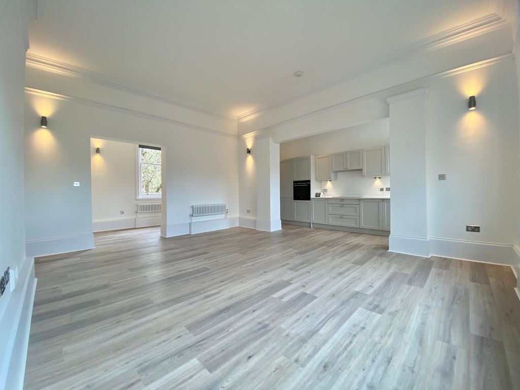 Property photo 2 of 10 Living Room