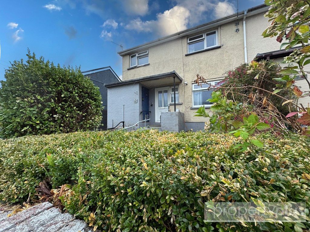Property photo 1 of 18 Picture No. 04