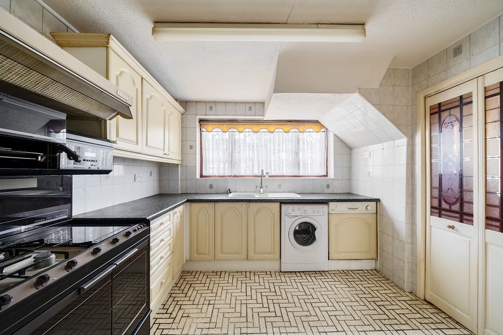 Property photo 3 of 12 Not Specified