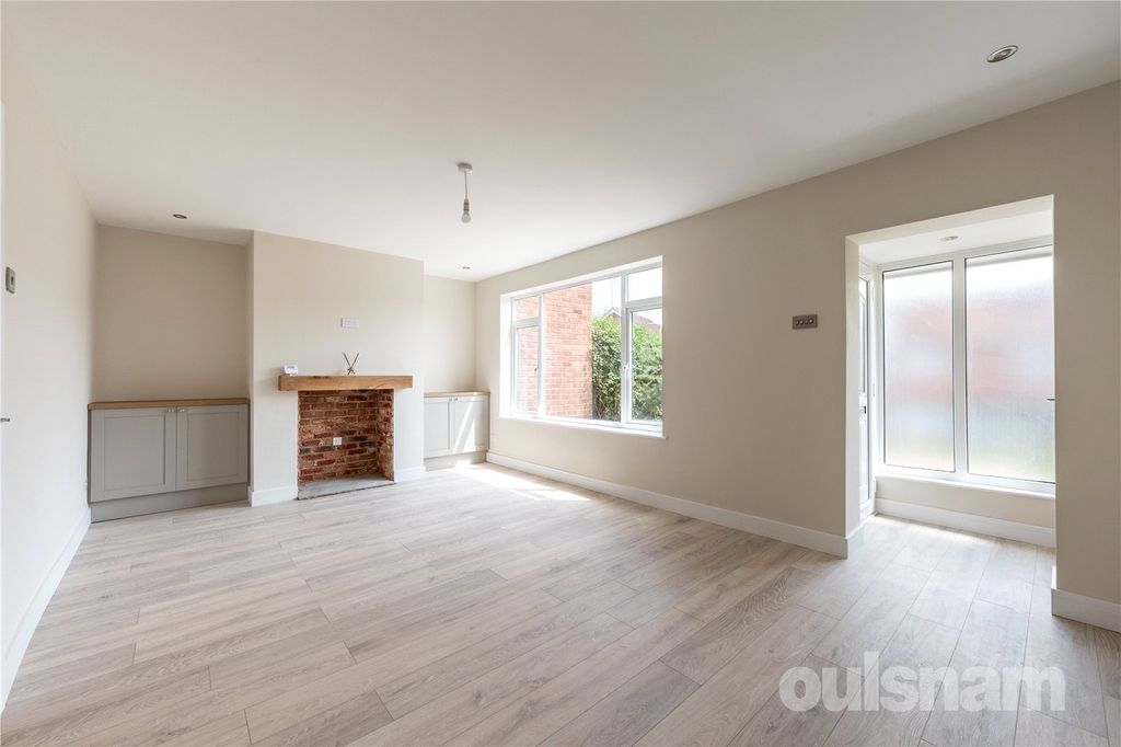 Property photo 2 of 18 Picture No. 08