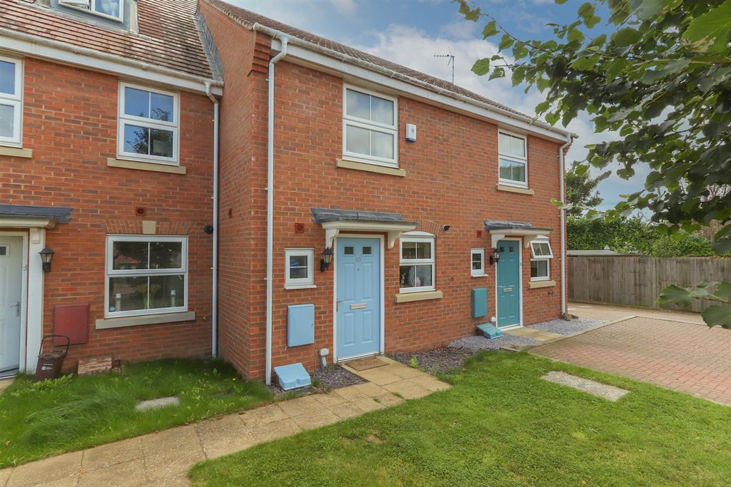 Property photo 1 of 9