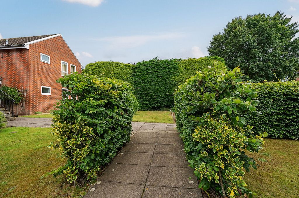 Additional image 13 of 1 bed flat for saleMoggs Mead, Petersfield GU31