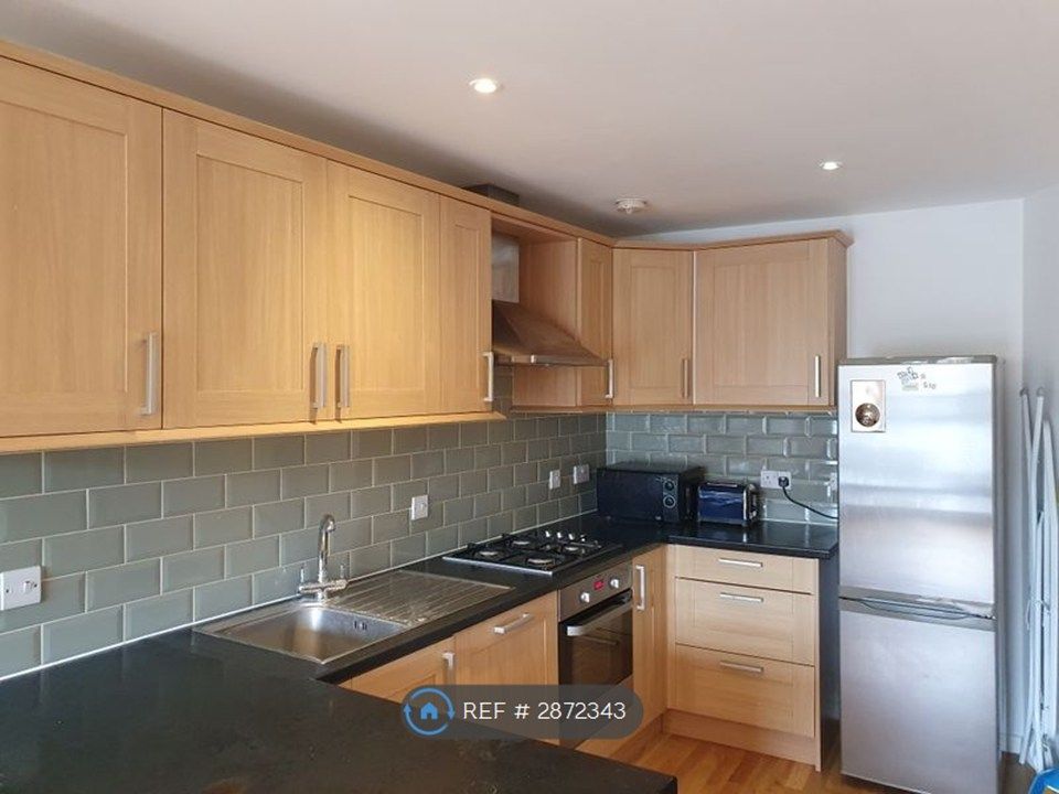 Property photo 2 of 4