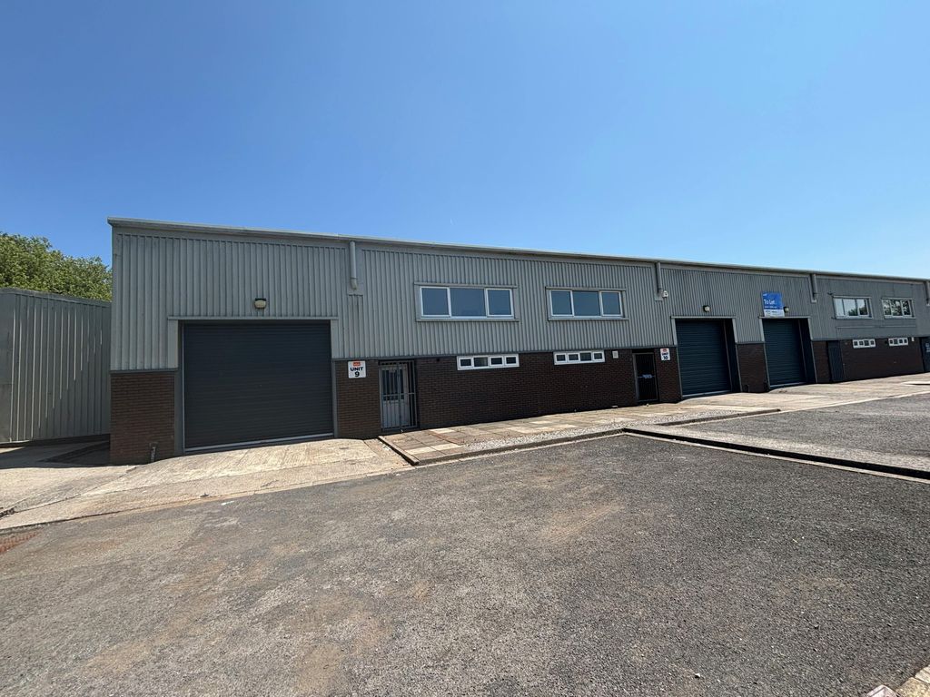 Property photo 1 of 8 Ext Pic 9 & 10 Tafarnaubach.Jpg 1.Jpg