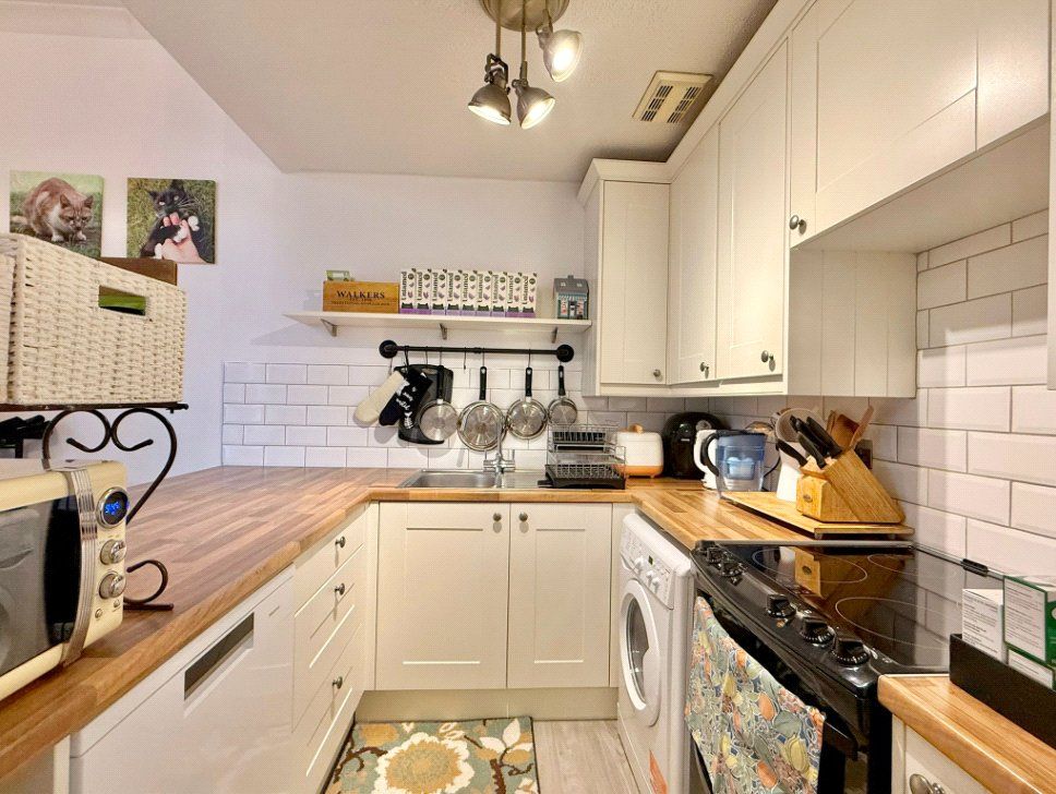 Property photo 2 of 17 Picture No. 06