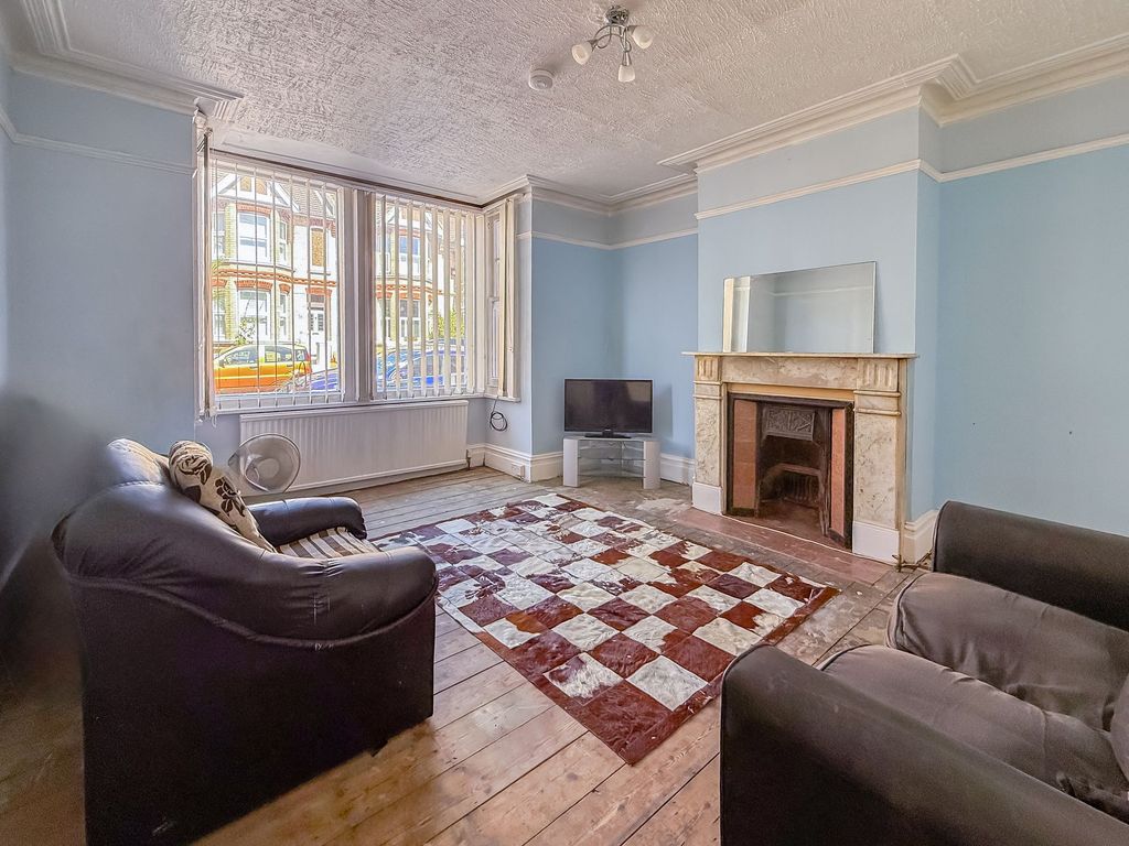 Property photo 3 of 16