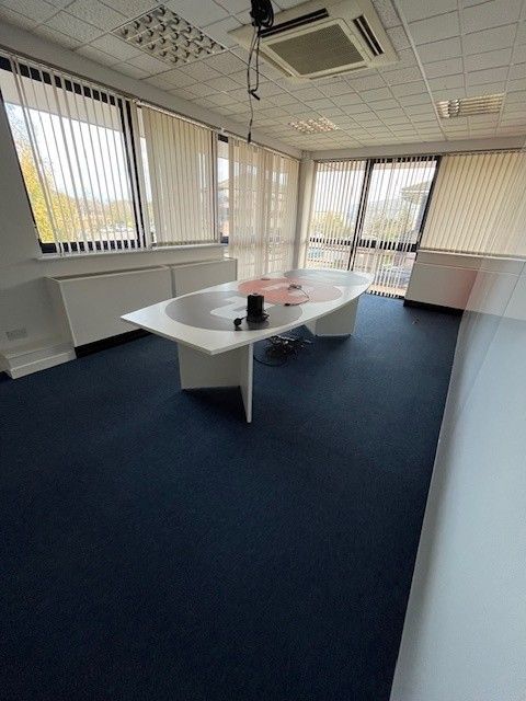 Property photo 3 of 3 Photo 9