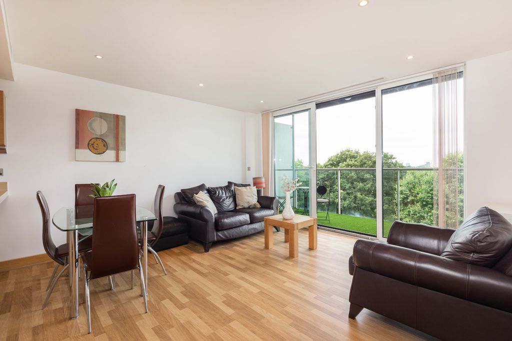 Property photo 1 of 11 Picture No. 21