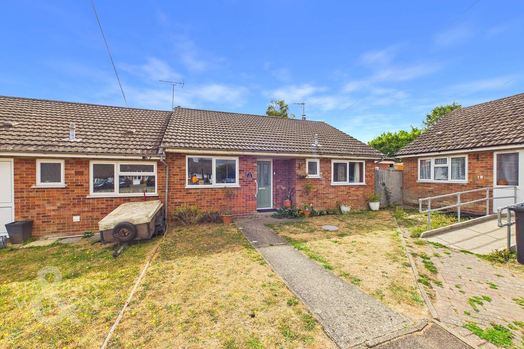 Property photo 1 of 23