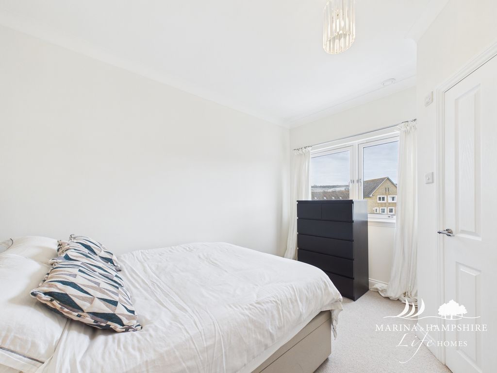 Additional image 38 of 3 bed town house for saleBryher Island, Port Solent PO6