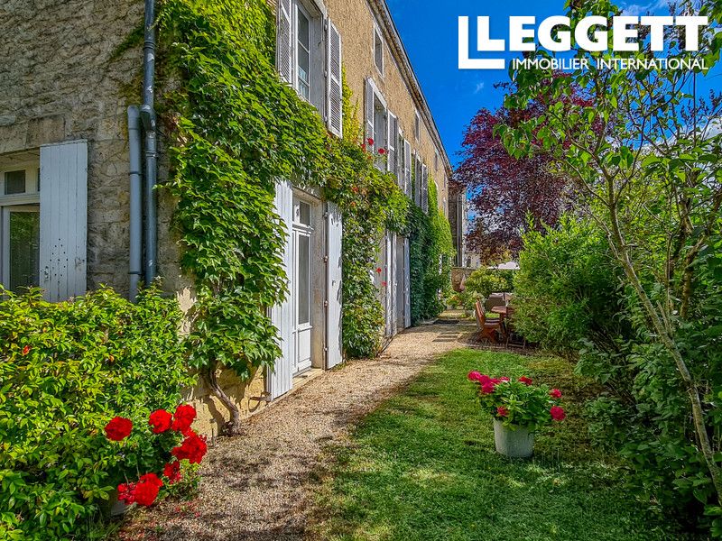 Property photo 2 of 10