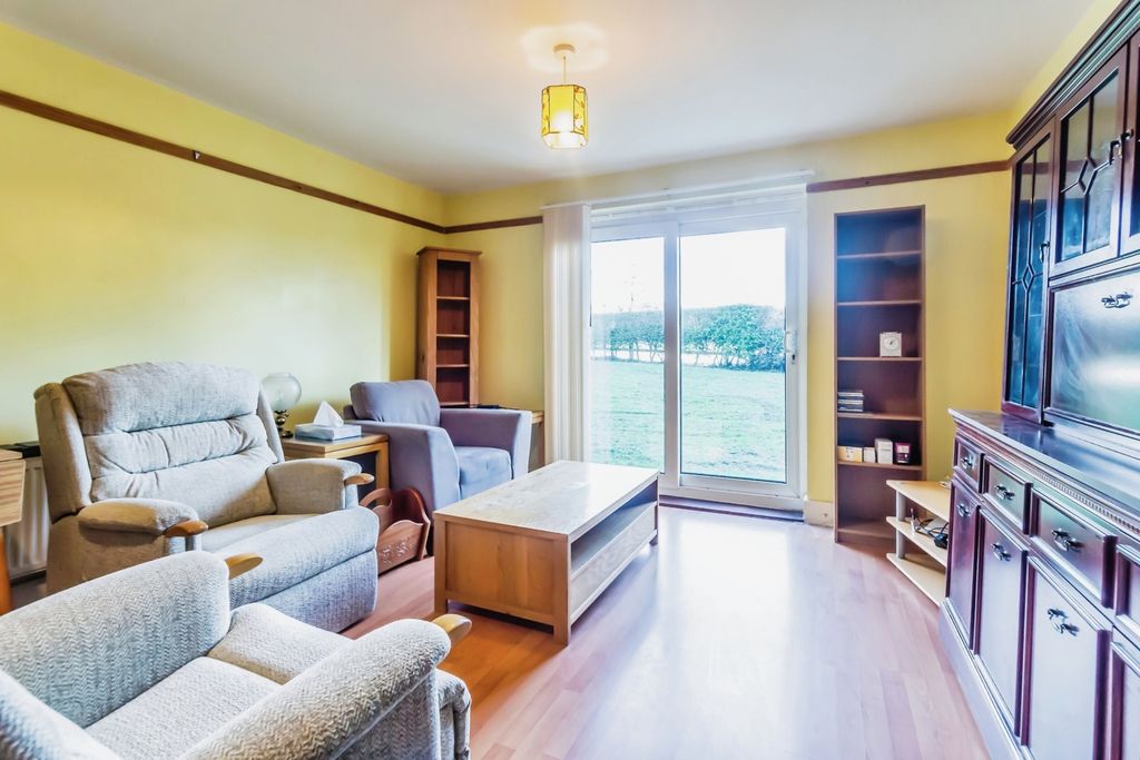 Property photo 3 of 13 Pbox-Img.Jpg