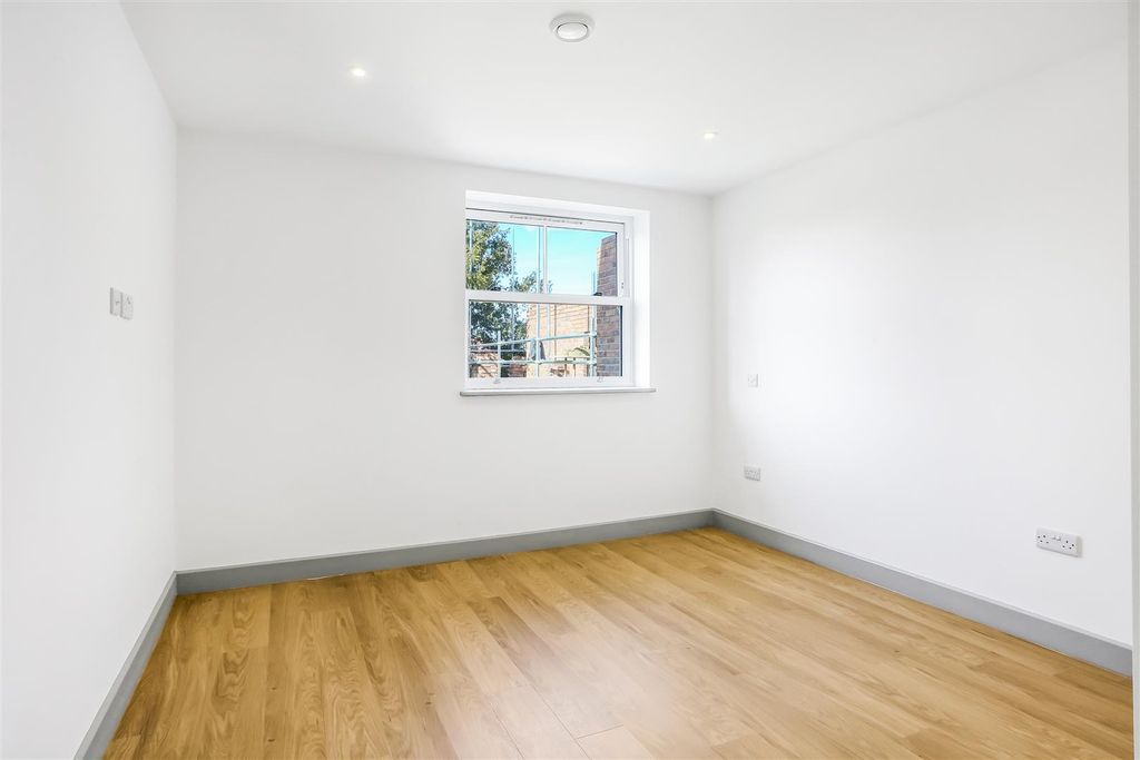 Property photo 3 of 12 1685129273 - F3 -3.Jpg