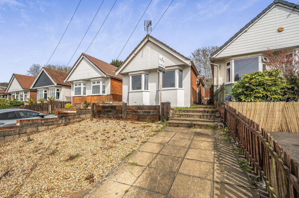 Property photo 1 of 16 1440947-5-69d900c...