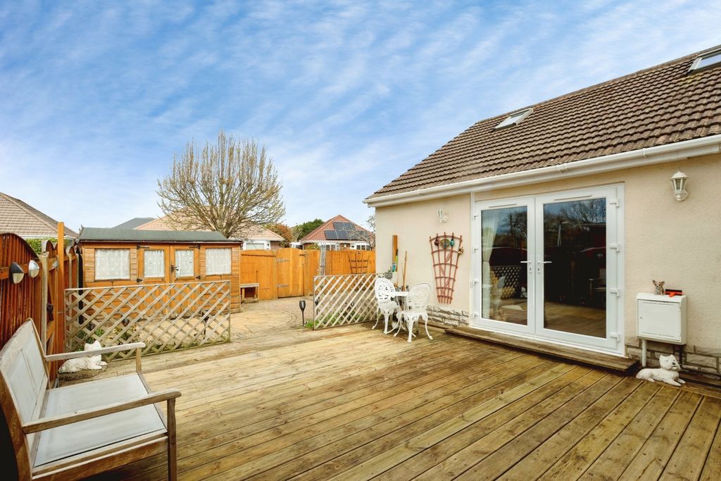 Property photo 3 of 20 Pbox-Img.Jpg