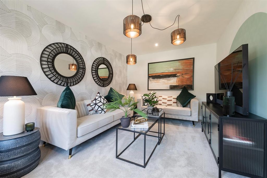 Property photo 2 of 17 Bellway_Whitworth_View_Cutler_Ht_001.Jpg