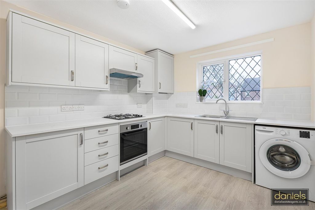 Property photo 3 of 14 7_67714_Watermarked.Jpg