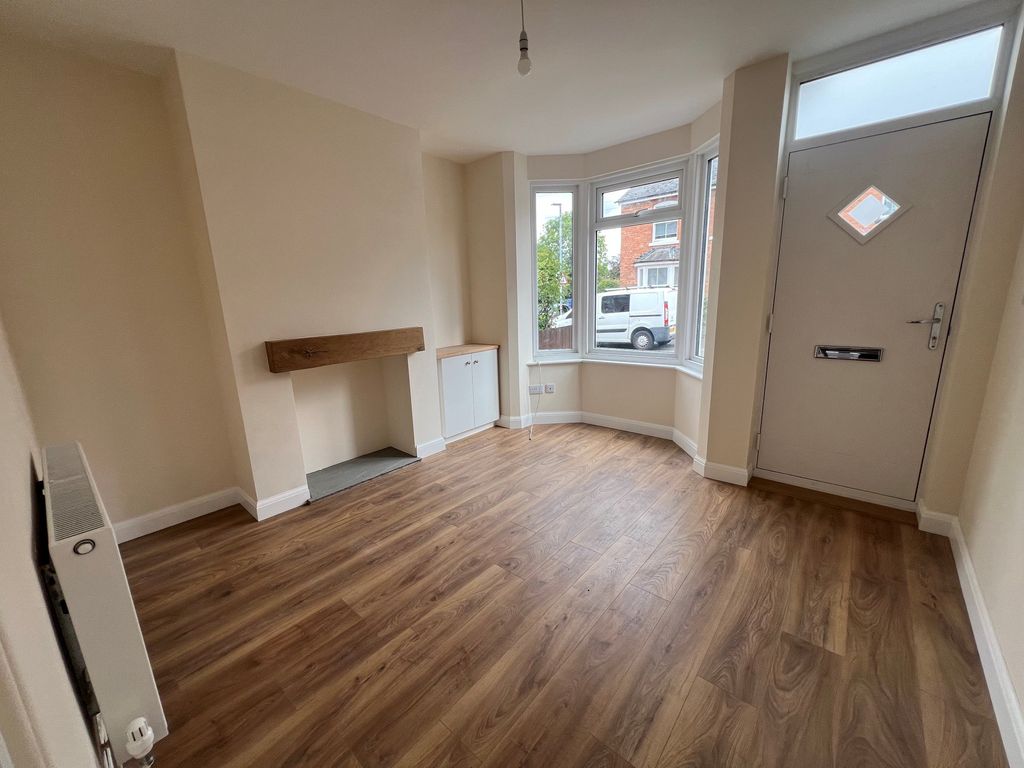 Property photo 2 of 26
