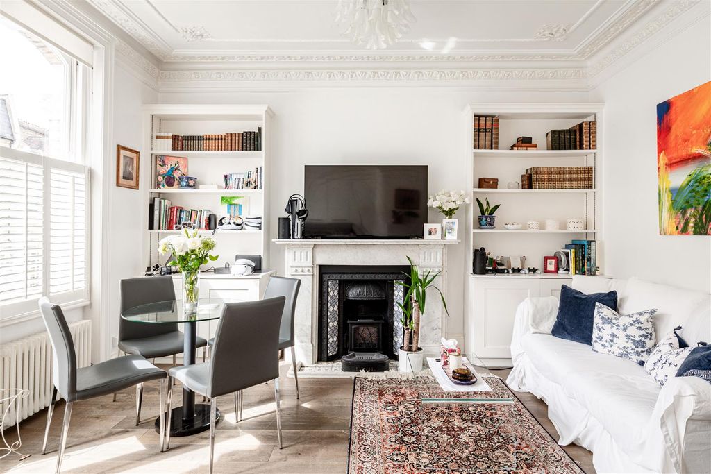 Property photo 3 of 10 Gunterstone Road-7.Jpg