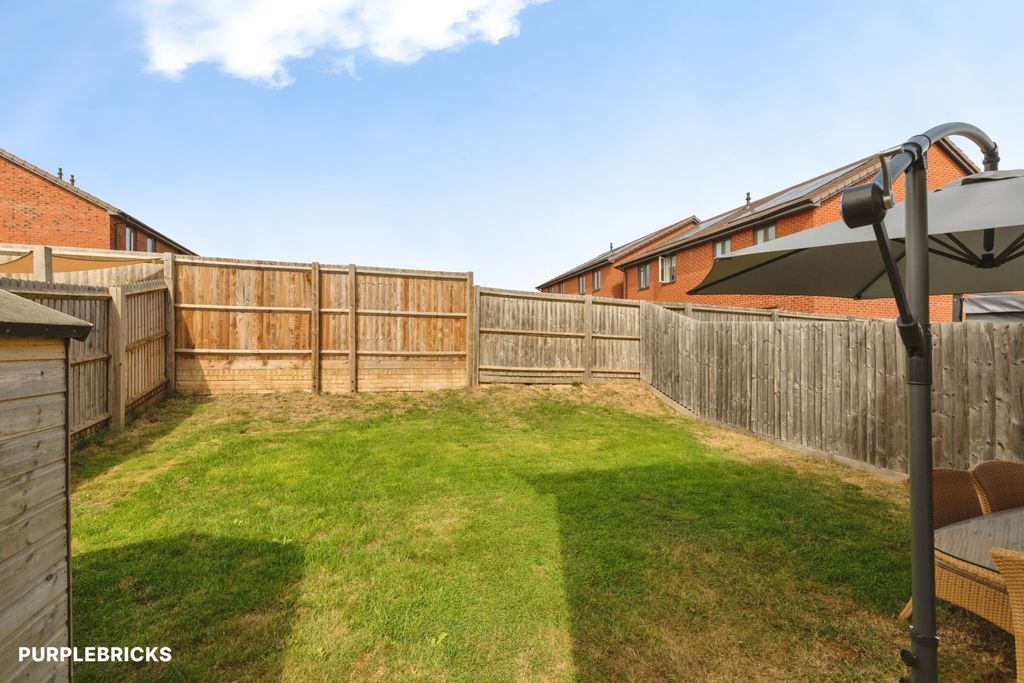 Property photo 3 of 28