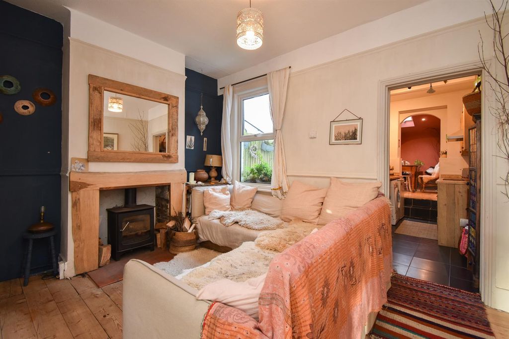 Property photo 3 of 21 Reception Room