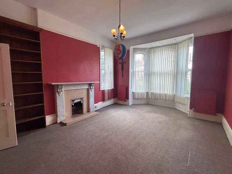 Property photo 3 of 12 Photo 13