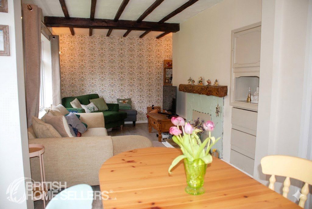 Property photo 3 of 19 Picture No. 06