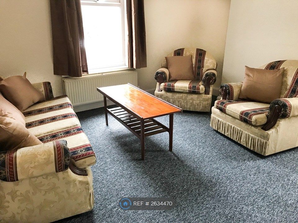 Property photo 2 of 3 Lounge