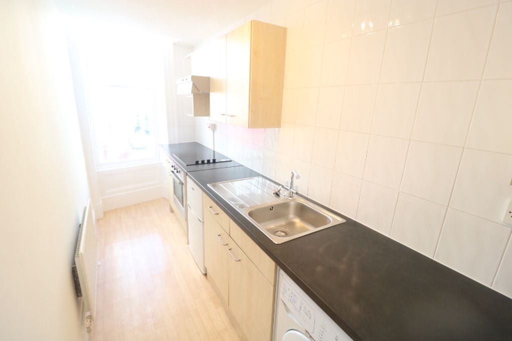 Property photo 3 of 13 Photo 2