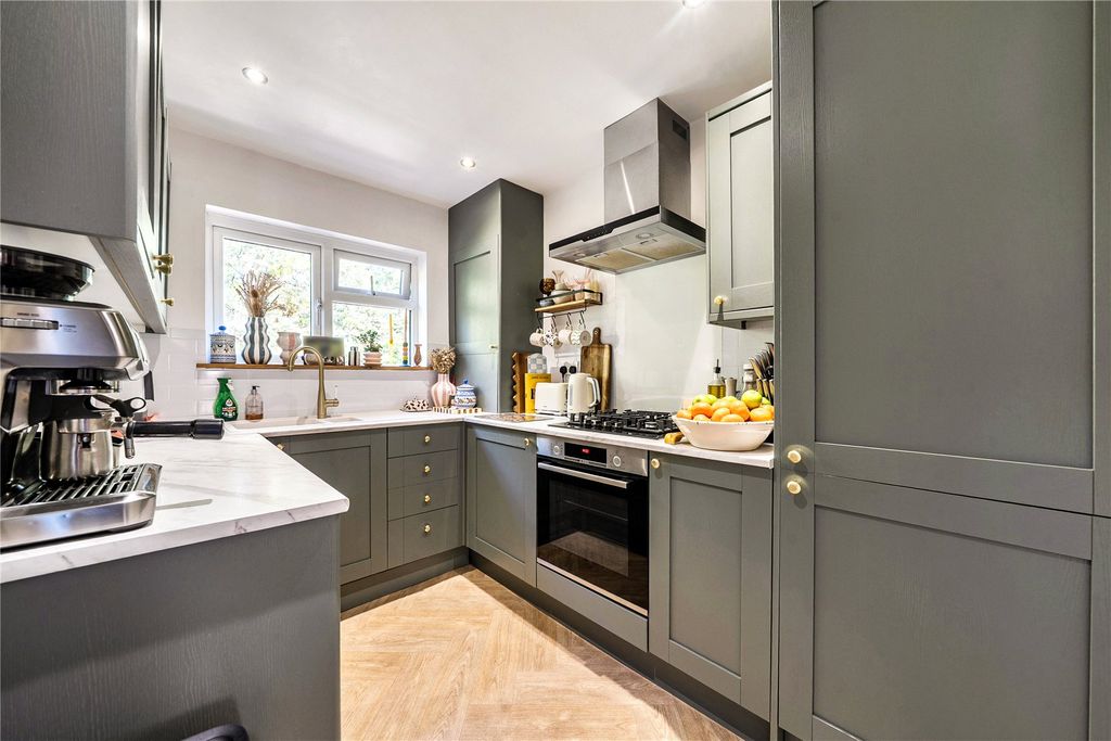Property photo 3 of 25 Picture No. 40