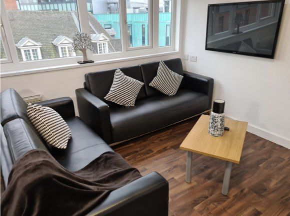 Property photo 3 of 4 8980308.Png