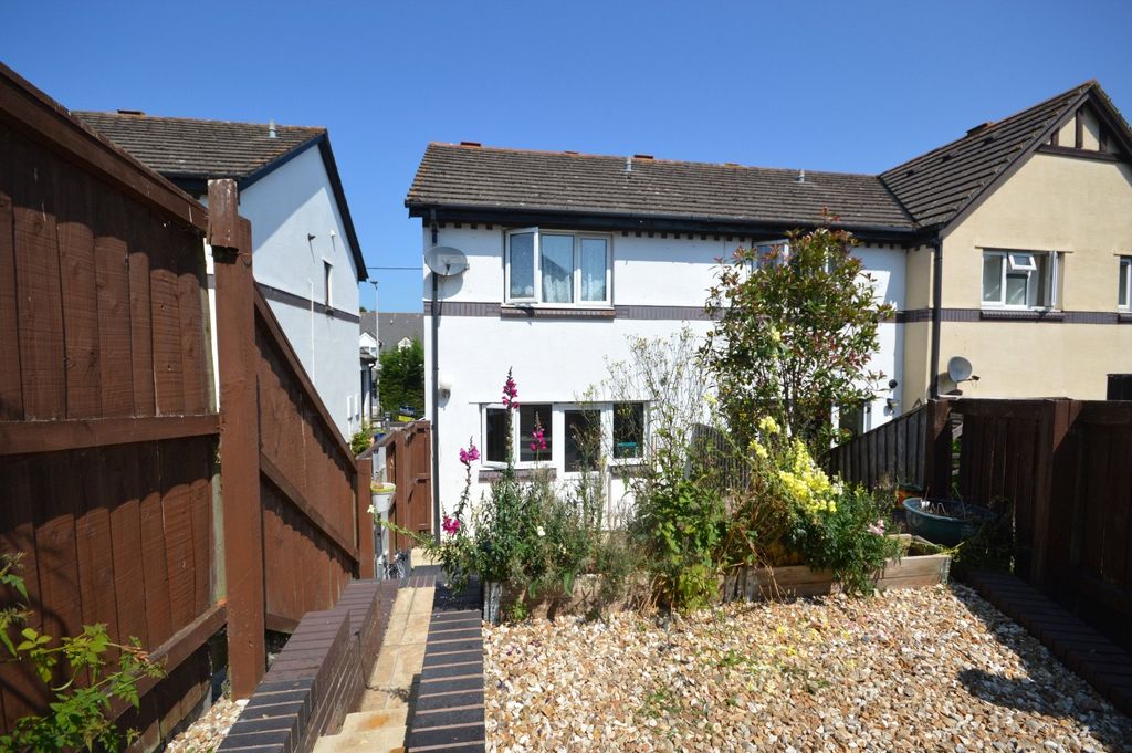Property photo 2 of 16 Picture No. 26