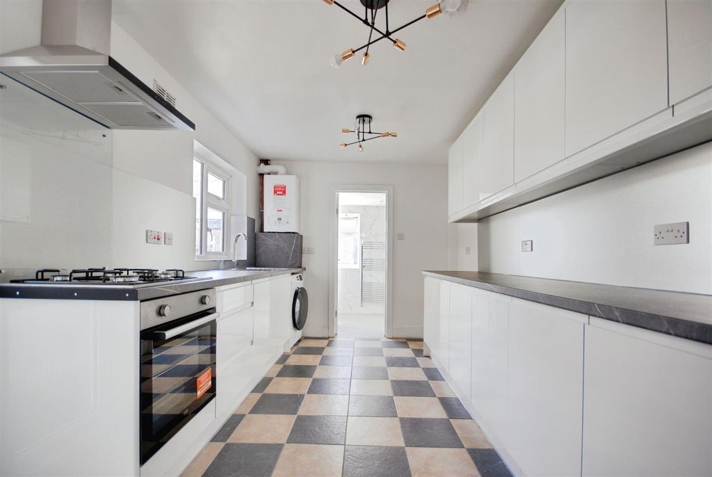 Property photo 3 of 7 4495c9Bb-Dsc_0007-Dsc_0009 281 29.Jpg