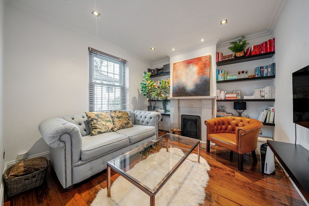 Property photo 2 of 19 Picture No. 03