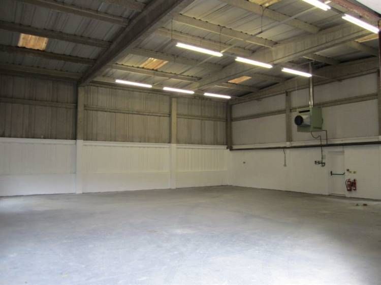 Property photo 2 of 3