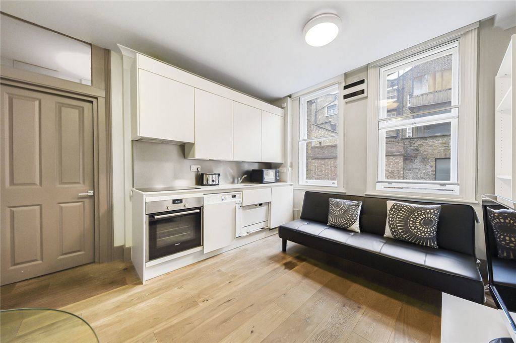 Property photo 1 of 12 Open Plan Kitchen