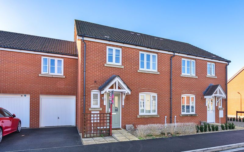 Property photo 1 of 16 Photo 16