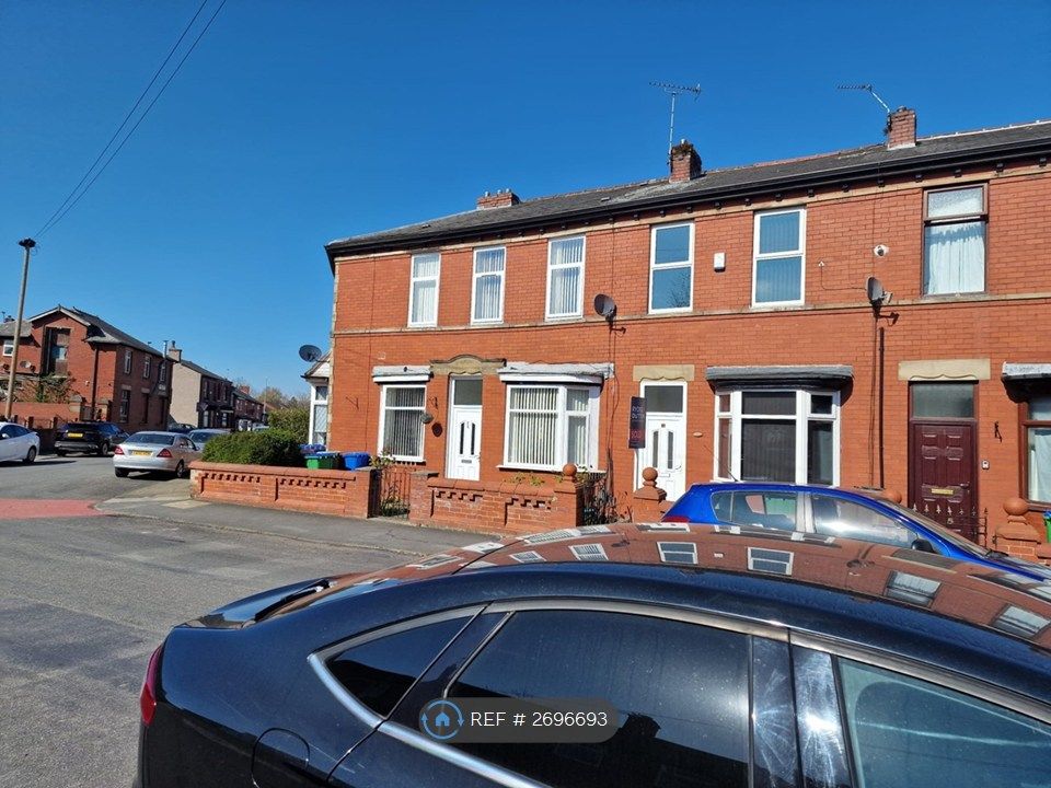 Property photo 1 of 24